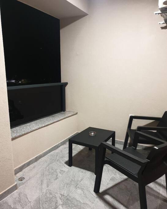 Mia Gi Luxury + Garage Apartment โมสตาร์ ภายนอก รูปภาพ